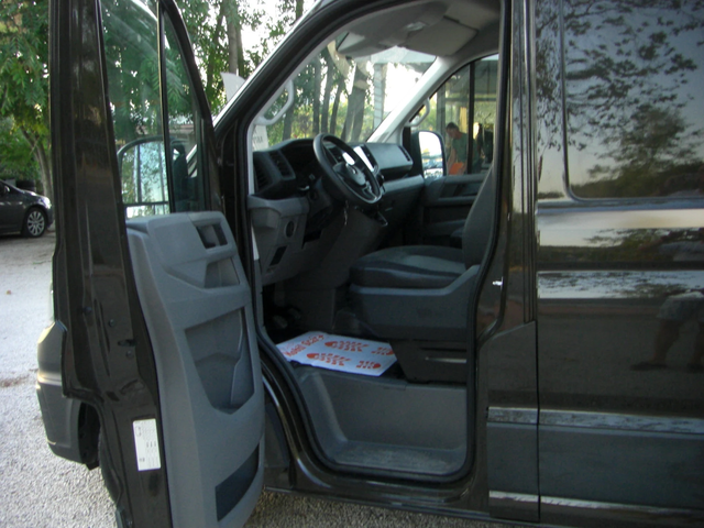 VW Crafter 2.0TDI 6ck.NAVI KAMERA DISTANS EURO 6B - автомобили, коли, обяви за нови и употребявани 8