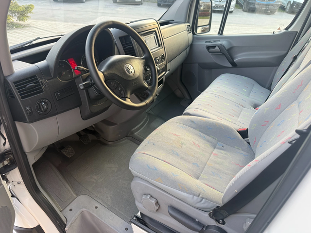 VW Crafter 2.5TDI 163к.с. Климатроник L1H1  Euro 5 - автомобили, коли, обяви за нови и употребявани 10