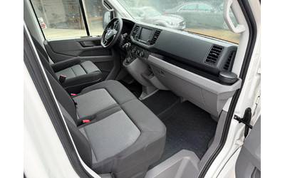 VW Crafter 2.0TDI до 3.5т. 4.50м. Клима Euro 6 - автомобили, коли, обяви за нови и употребявани 11