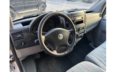 VW Crafter 2.5TDI 3.5т. Клима L2H2 - автомобили, коли, обяви за нови и употребявани 9