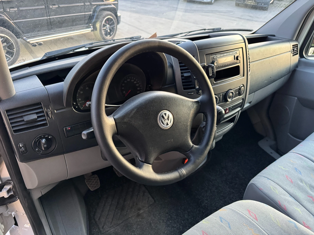 VW Crafter 2.5TDI 3.5т. Клима L2H2 - автомобили, коли, обяви за нови и употребявани 9