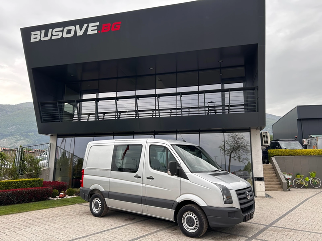 VW Crafter 2.5TDI 5-местен Клима - автомобили, коли, обяви за нови и употребявани 0
