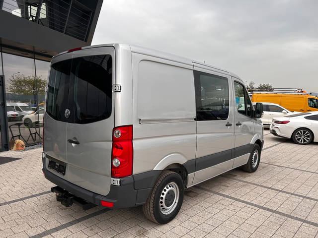 VW Crafter 2.5TDI 5-местен Клима - автомобили, коли, обяви за нови и употребявани 4
