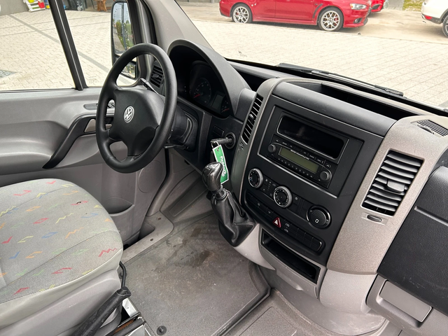 VW Crafter 2.5TDI 5-местен Клима - автомобили, коли, обяви за нови и употребявани 7