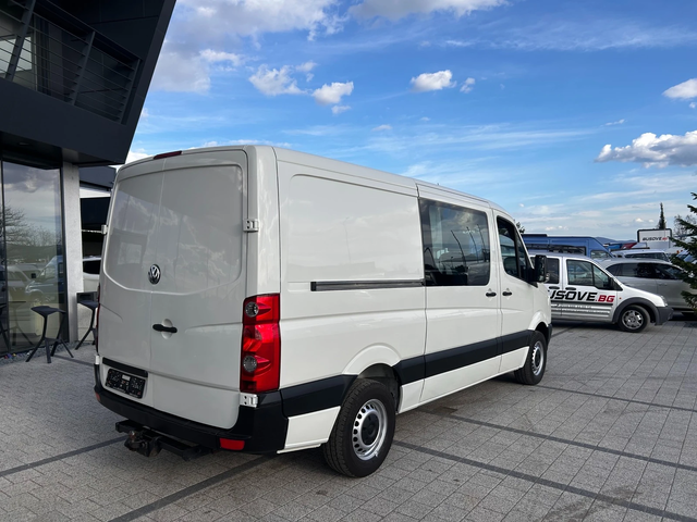 VW Crafter 2.5TDI L2H1 Клима 6-местен - автомобили, коли, обяви за нови и употребявани 4
