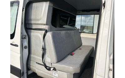 VW Crafter 2.5TDI L2H1 Клима 6-местен - автомобили, коли, обяви за нови и употребявани 8