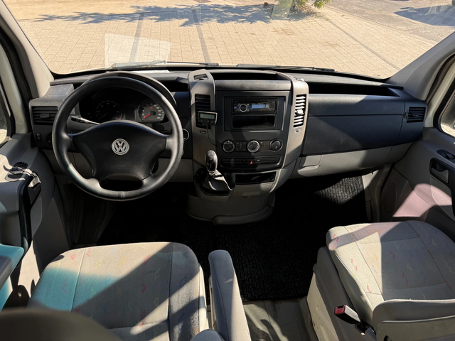 VW Crafter 2.5TDI 6-местен Клима - автомобили, коли, обяви за нови и употребявани 13