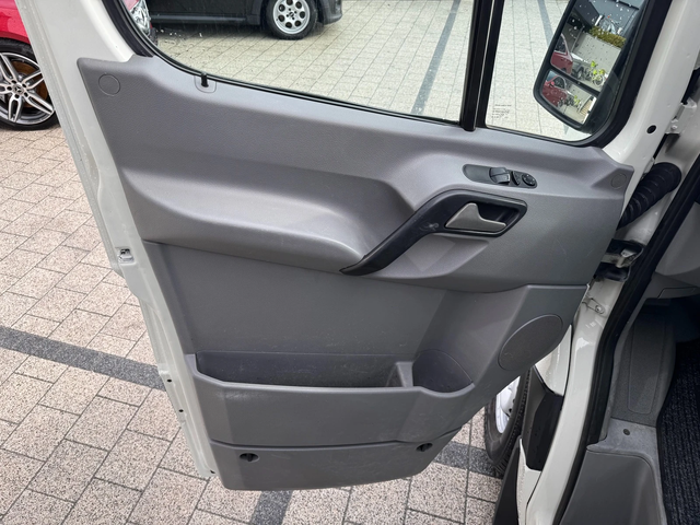 VW Crafter 2.5TDI 6-местен Клима - автомобили, коли, обяви за нови и употребявани 8