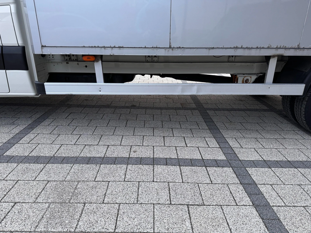 VW Crafter 2.5TDI до 3, 5т. 4, 27м. Климатроник Euro 5 - автомобили, коли, обяви за нови и употребявани 3