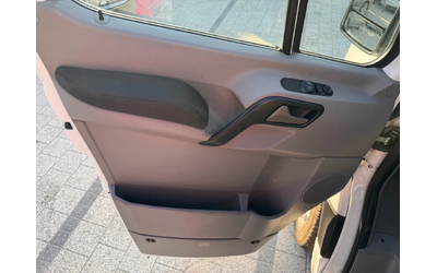 VW Crafter 2.0TDI 163к.с. MAXI Клима - автомобили, коли, обяви за нови и употребявани 11