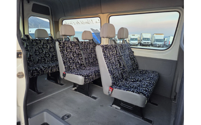 VW Crafter 2.5 TDI, Пътнически,  9местен, Клима - автомобили, коли, обяви за нови и употребявани 12