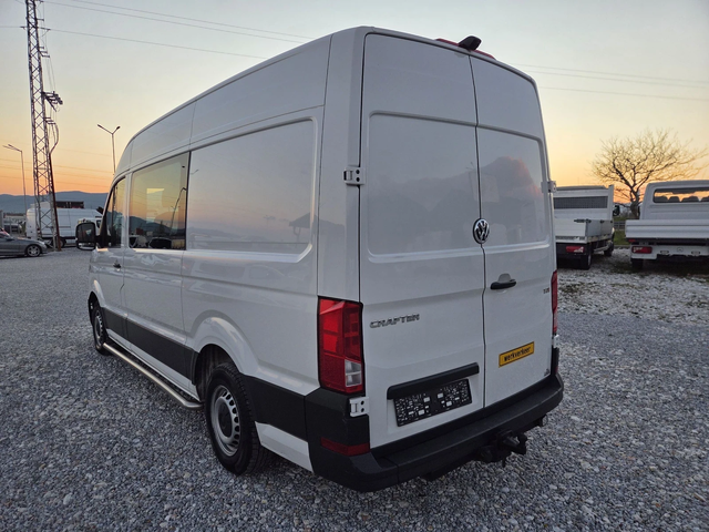 VW Crafter 2.0 TDI, Товаропътник, Климатик, Нави, ЕВРО 6 - автомобили, коли, обяви за нови и употребявани 2