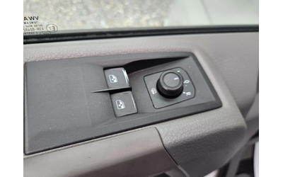 VW Crafter 2.0 TDI, Бордови, 4.40 метра, Клима, Нави - автомобили, коли, обяви за нови и употребявани 11