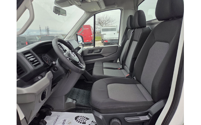 VW Crafter 2.0 TDI, Бордови, 4.40 метра, Клима, Нави - автомобили, коли, обяви за нови и употребявани 8