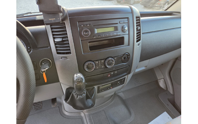 VW Crafter 2.5 TDI, Бордови, Климатик, 4.30 метра, До 3.5 тон - автомобили, коли, обяви за нови и употребявани 10