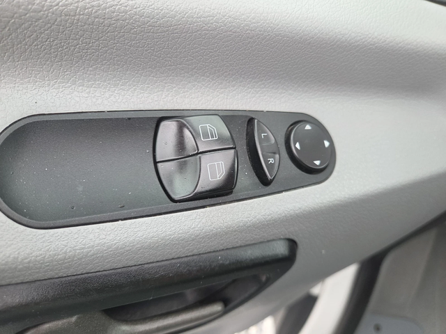 VW Crafter 2.0 TDI, Климатик, 4.70 метра, До 3.5 тона - автомобили, коли, обяви за нови и употребявани 13