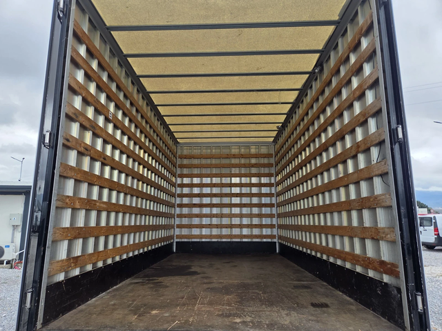 VW Crafter 2.0 TDI, Климатик, 4.70 метра, До 3.5 тона - автомобили, коли, обяви за нови и употребявани 9