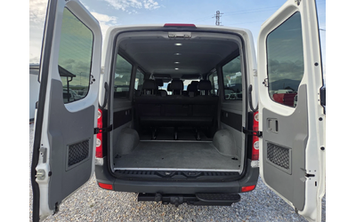 VW Crafter 2.0 TDI, 9 местен, Климатик /ЛИЗИНГ - автомобили, коли, обяви за нови и употребявани 13