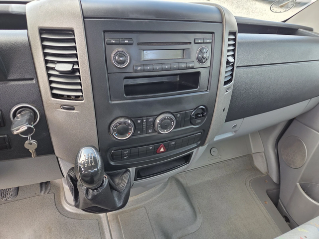 VW Crafter 2.5 TDI, Бордови, Клима - автомобили, коли, обяви за нови и употребявани 10