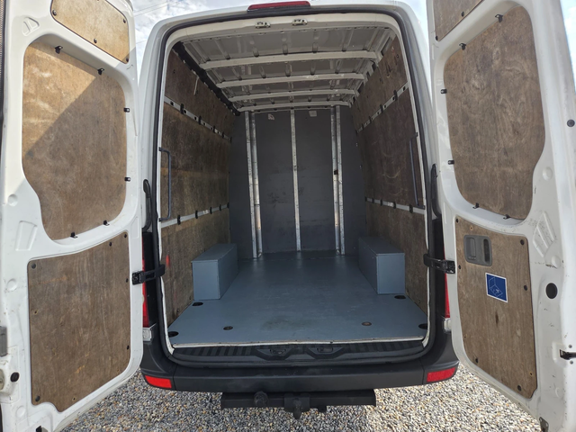 VW Crafter 2.0 TDI, Товаропътник, Клима , Макси /ЛИЗИНГ - автомобили, коли, обяви за нови и употребявани 13