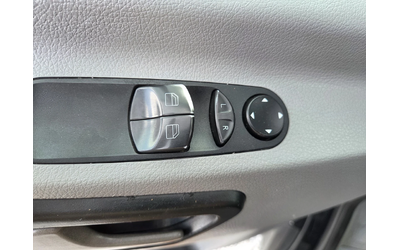 VW Crafter 2.0 TDI, Клима, Макси база - автомобили, коли, обяви за нови и употребявани 11