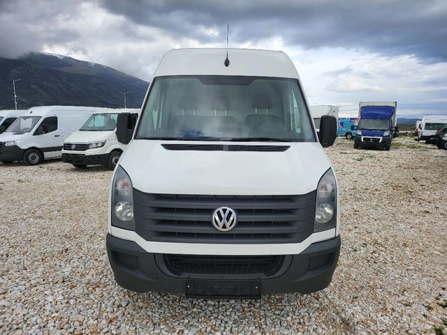 VW Crafter - автомобили, коли, обяви за нови и употребявани 7