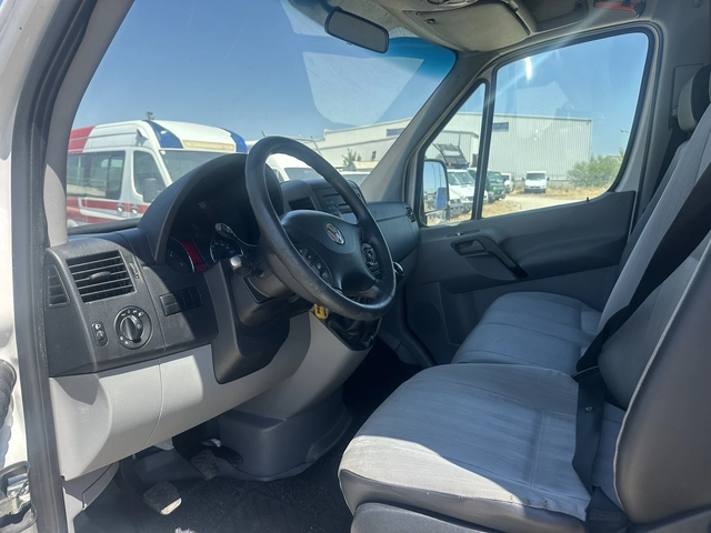 VW Crafter ХЛАДИЛЕН - автомобили, коли, обяви за нови и употребявани 13