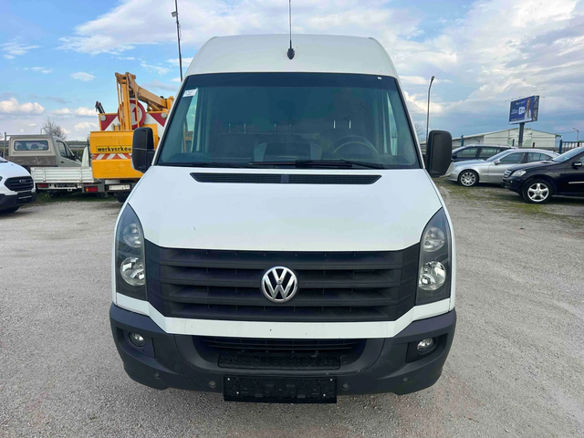 VW Crafter - автомобили, коли, обяви за нови и употребявани 1