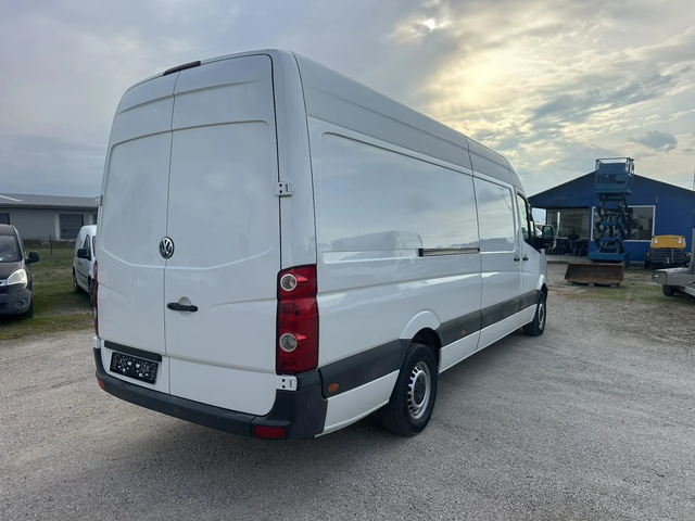 VW Crafter - автомобили, коли, обяви за нови и употребявани 3
