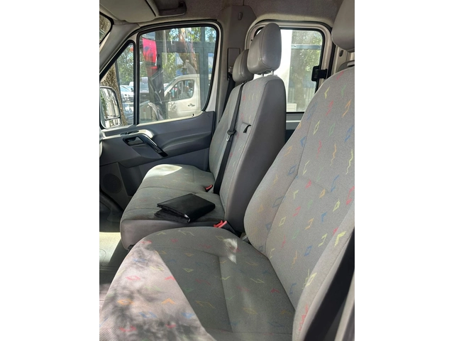 VW Crafter 2, 5 TDi - автомобили, коли, обяви за нови и употребявани 5