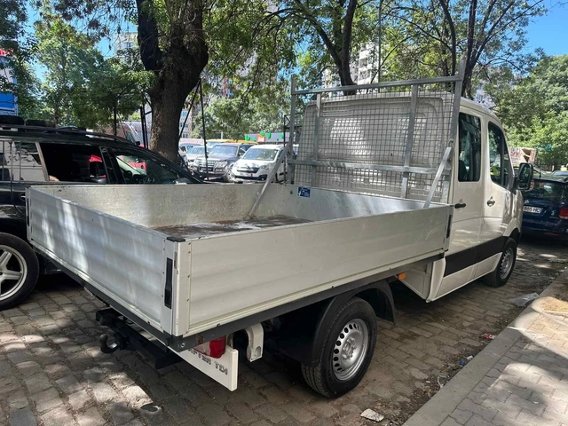 VW Crafter 2, 5 TDi - автомобили, коли, обяви за нови и употребявани 6