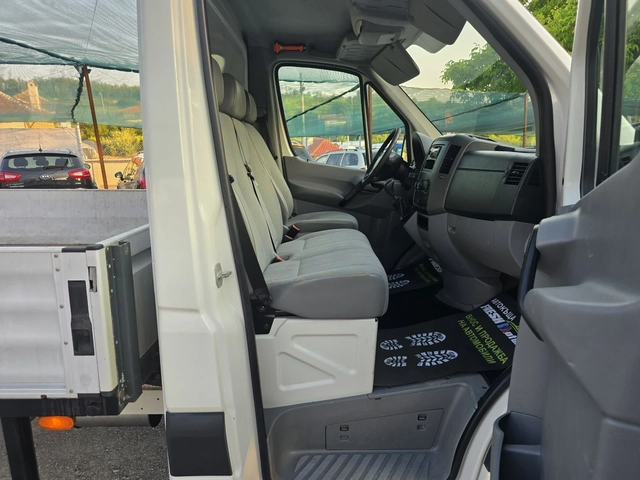 VW Crafter 2.5 TDI 163 К.С. 4.20 КАРОСЕРИЯ / КЛИМАТРОНИК - автомобили, коли, обяви за нови и употребявани 9