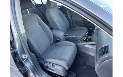 Vw Golf 1.6 102к.с. - автомобили, коли, обяви за нови и употребявани 10