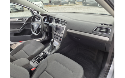 Vw Golf 1.6 TDI DSG - автомобили, коли, обяви за нови и употребявани 8