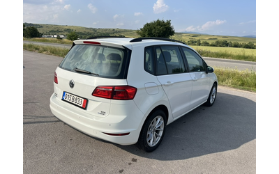 vw-golf-1-6-tdi-sportsvan - 5