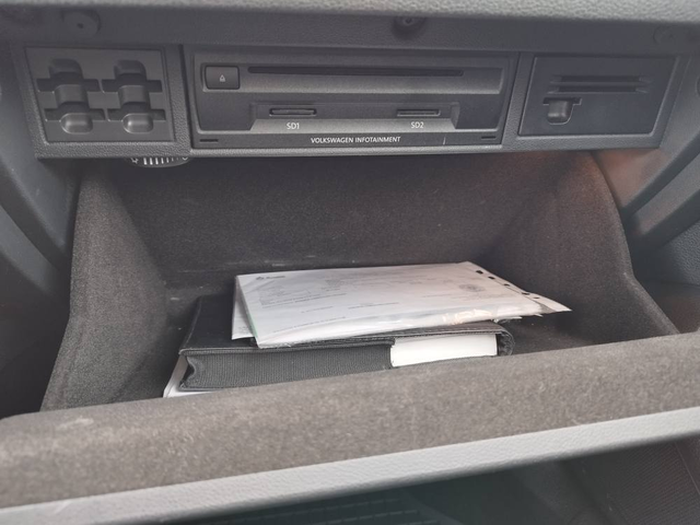 VW Golf 1.6TDI 110 к.с. HIGH LINE АВТОМАТ - автомобили, коли, обяви за нови и употребявани 13