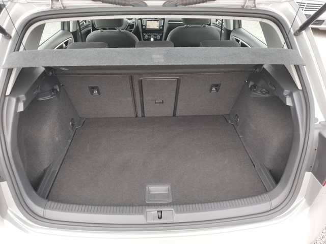 VW Golf 1.6TDI 110 к.с. HIGH LINE АВТОМАТ - автомобили, коли, обяви за нови и употребявани 5
