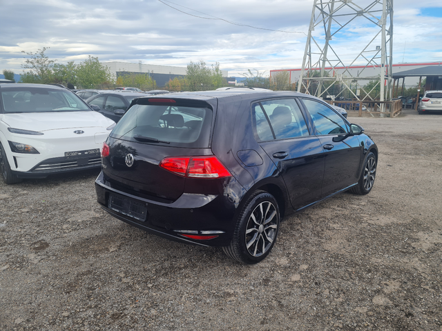 VW Golf 1.6TDI ПЕРФЕКТЕН - автомобили, коли, обяви за нови и употребявани 3
