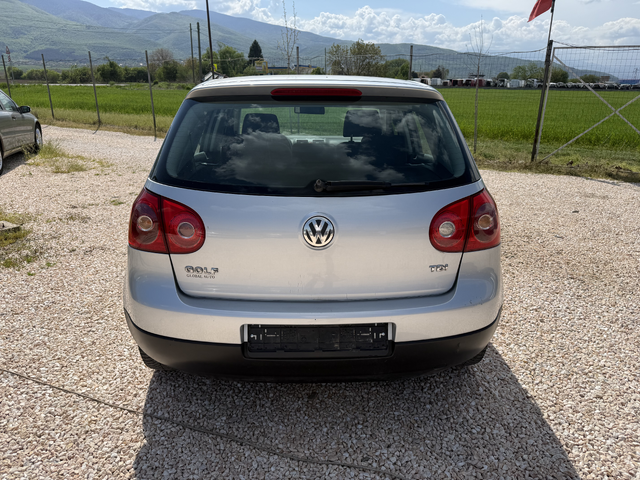 VW Golf 1.9tdi. 105к.с - автомобили, коли, обяви за нови и употребявани 7