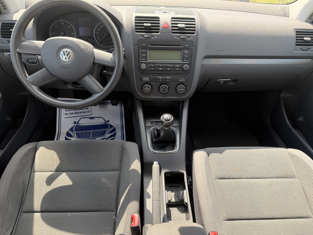 VW Golf 1.9tdi. 105к.с - автомобили, коли, обяви за нови и употребявани 8