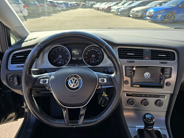 VW Golf 1.2 BENZ - автомобили, коли, обяви за нови и употребявани 10