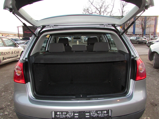 VW Golf 1.6 FSI EURO4 - автомобили, коли, обяви за нови и употребявани 14