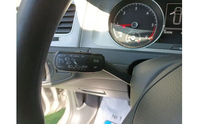 VW Golf 1.6TDI/NAVI - автомобили, коли, обяви за нови и употребявани 14