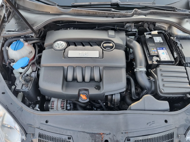 VW Golf 1, 600 EURO4 - автомобили, коли, обяви за нови и употребявани 14