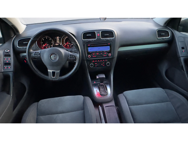 VW Golf DSG - автомобили, коли, обяви за нови и употребявани 7