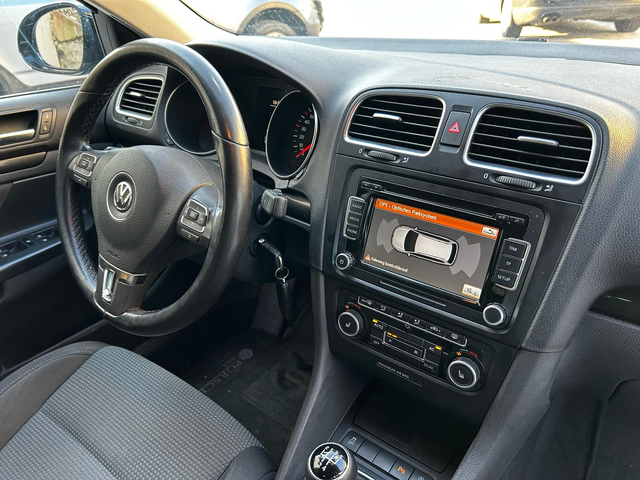 VW Golf, 2012 г., 250000 км, 105 к.с. - автомобили, коли, обяви за нови и употребявани 12