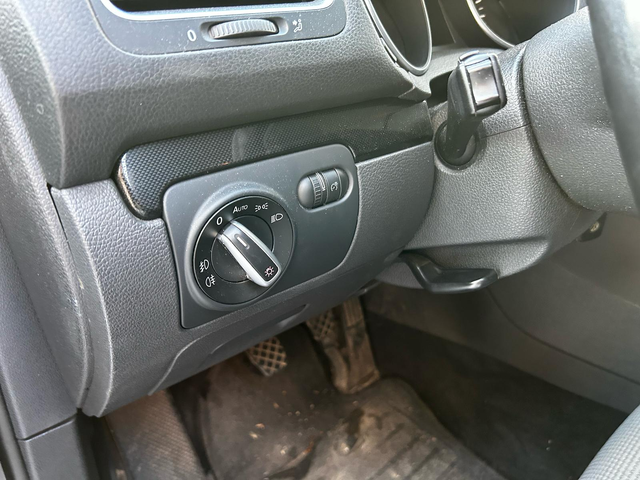 VW Golf, 2012 г., 250000 км, 105 к.с. - автомобили, коли, обяви за нови и употребявани 4