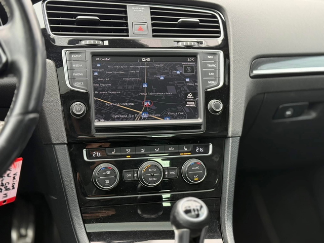 VW Golf 2.0TSI R 4motion - автомобили, коли, обяви за нови и употребявани 13