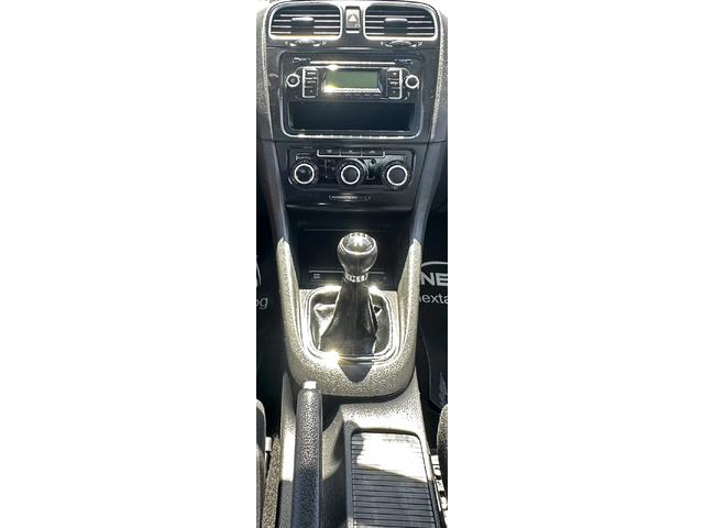 VW Golf 1.6i 102HP - автомобили, коли, обяви за нови и употребявани 11