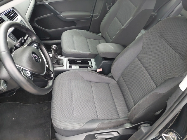 VW Golf 7 1, 6TDI 110ps NAVI - автомобили, коли, обяви за нови и употребявани 6